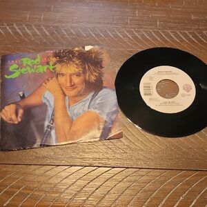Rod Stewart 45 Vinyl Record w/ Cover Lost In You & Almost Illegal Excellent